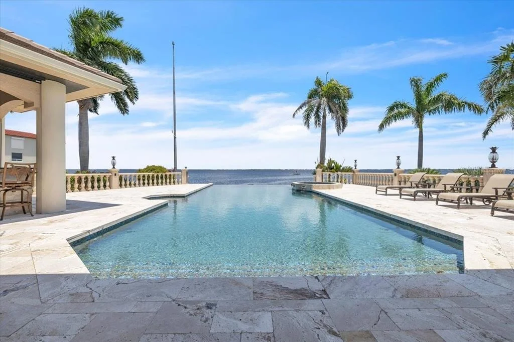 Photo of 3 HIBISCUS DRIVE