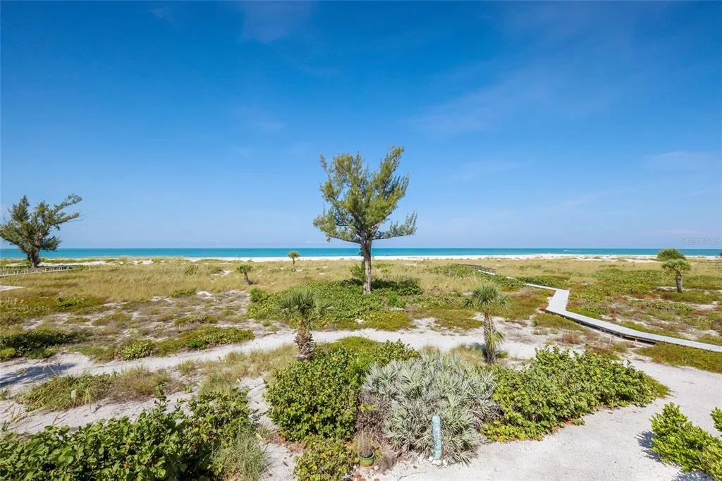 Photo of 17 SEAWATCH DRIVE