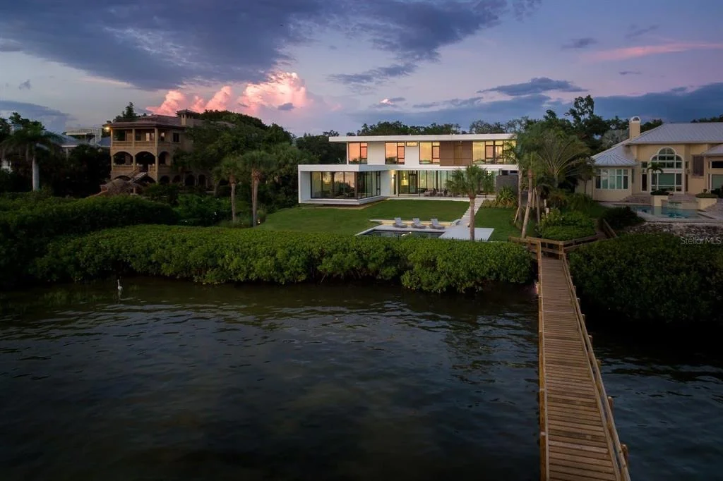 Photo of 1500 BAYVIEW DRIVE