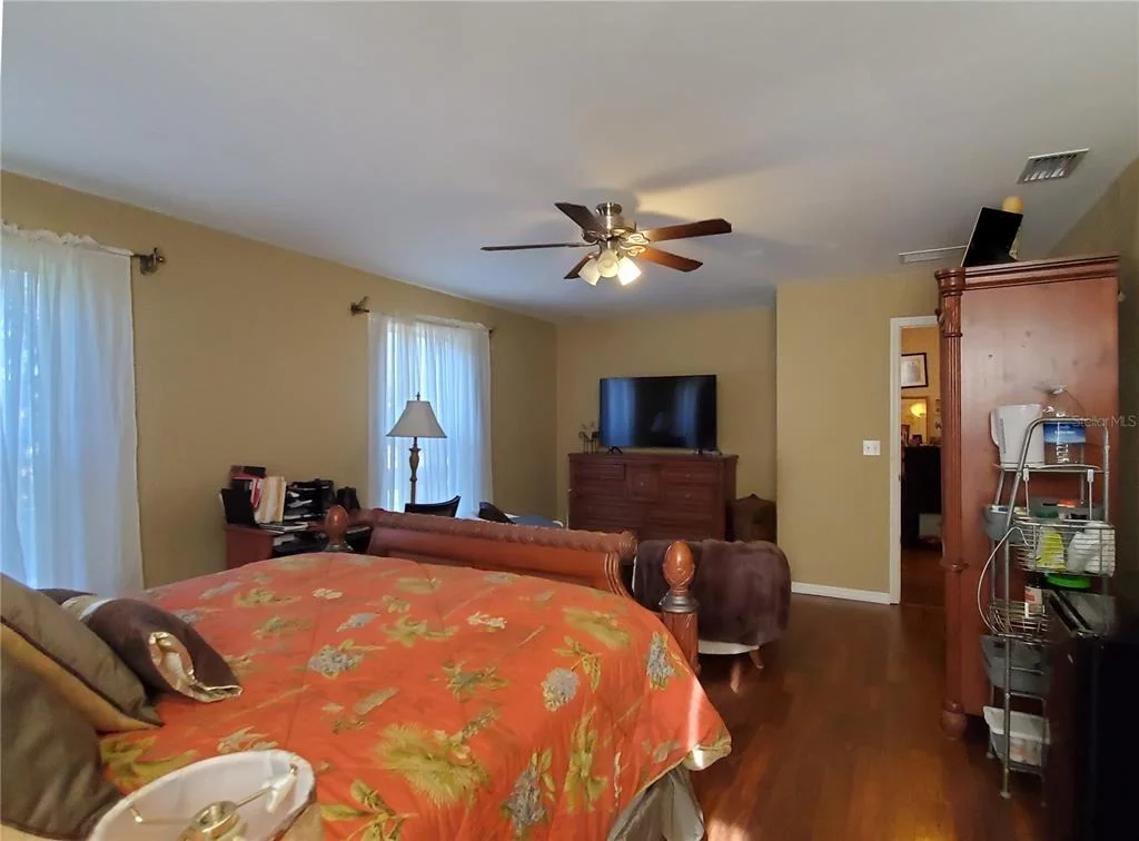Photo of 10025 WINDING RIVER RD