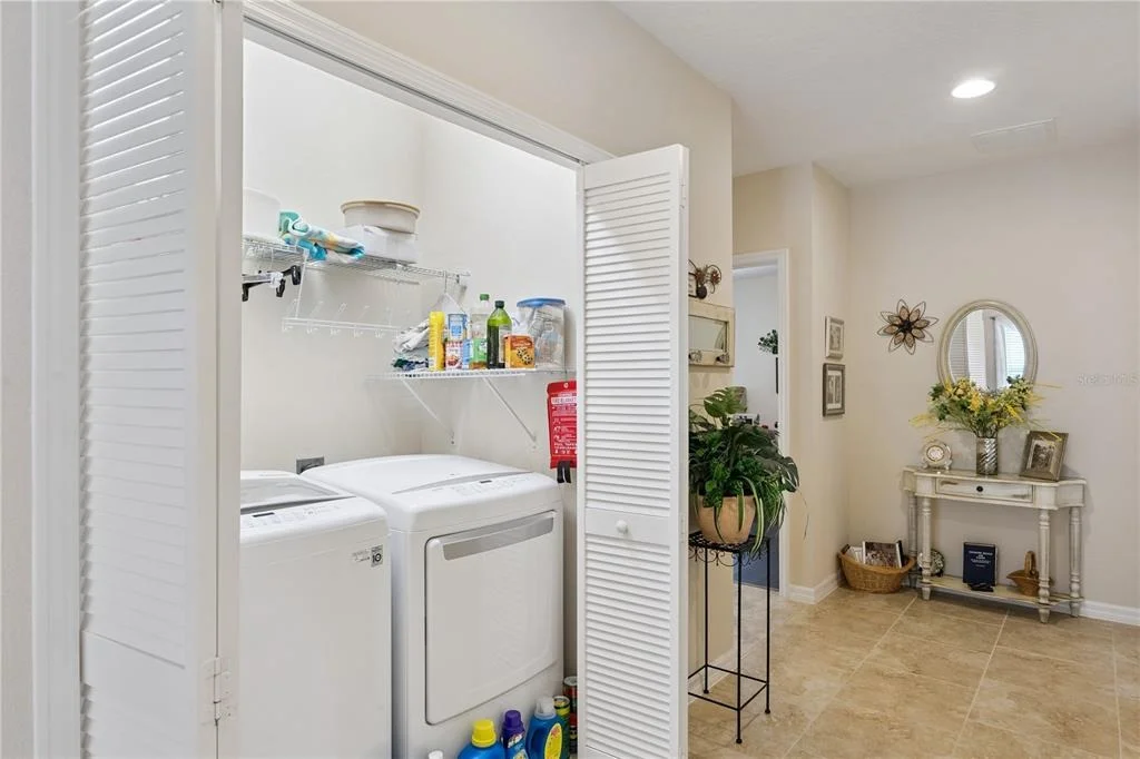Photo of 518 CADIZ LOOP