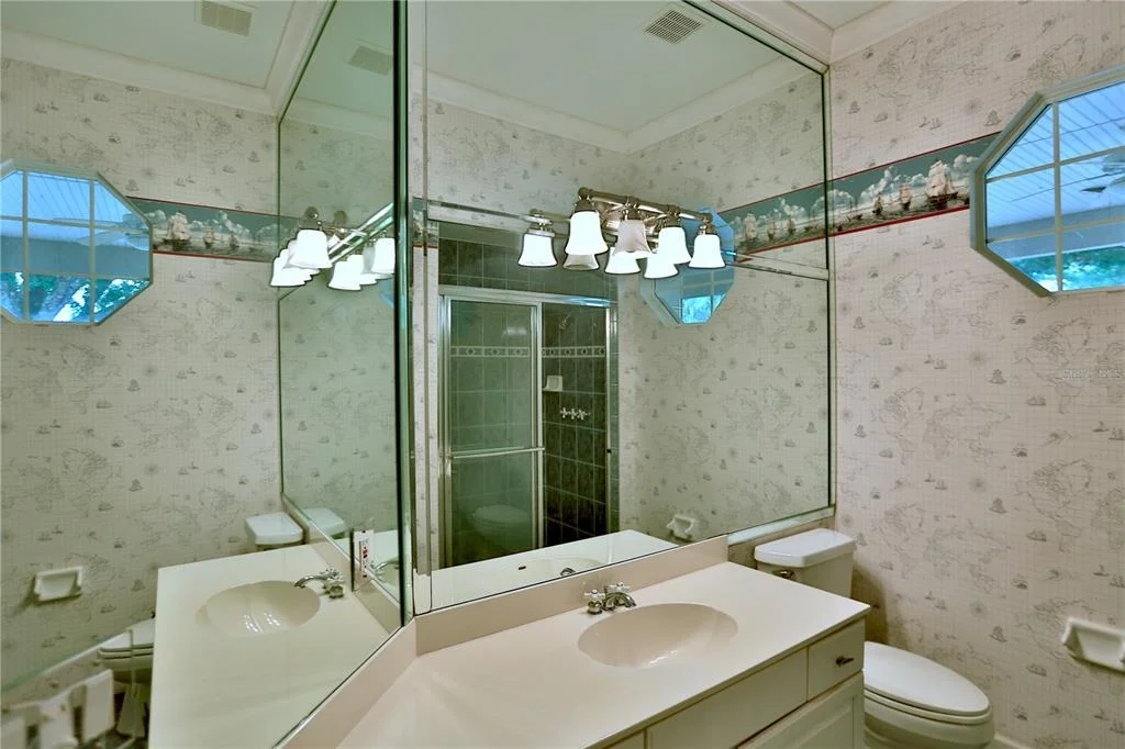 Photo of 500 SE 69TH PLACE
