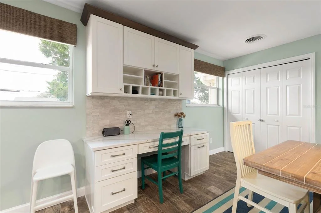 Photo of 76 BANYAN DRIVE