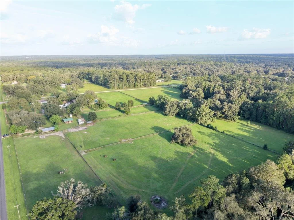 Photo of 11690 NW 160TH STREET