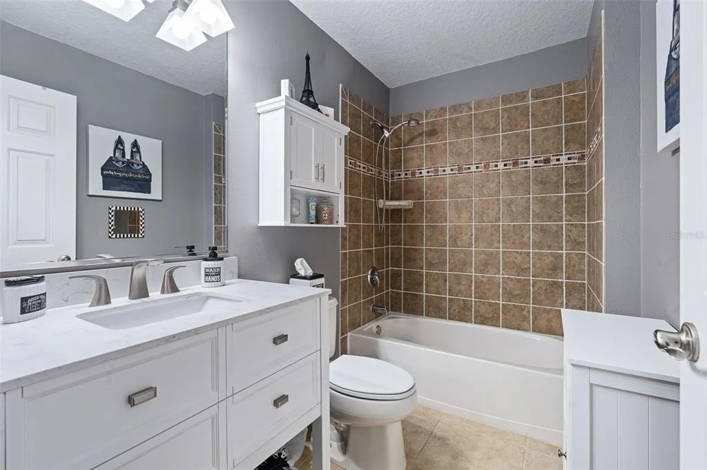 Photo of 945 STONE LAKE DRIVE