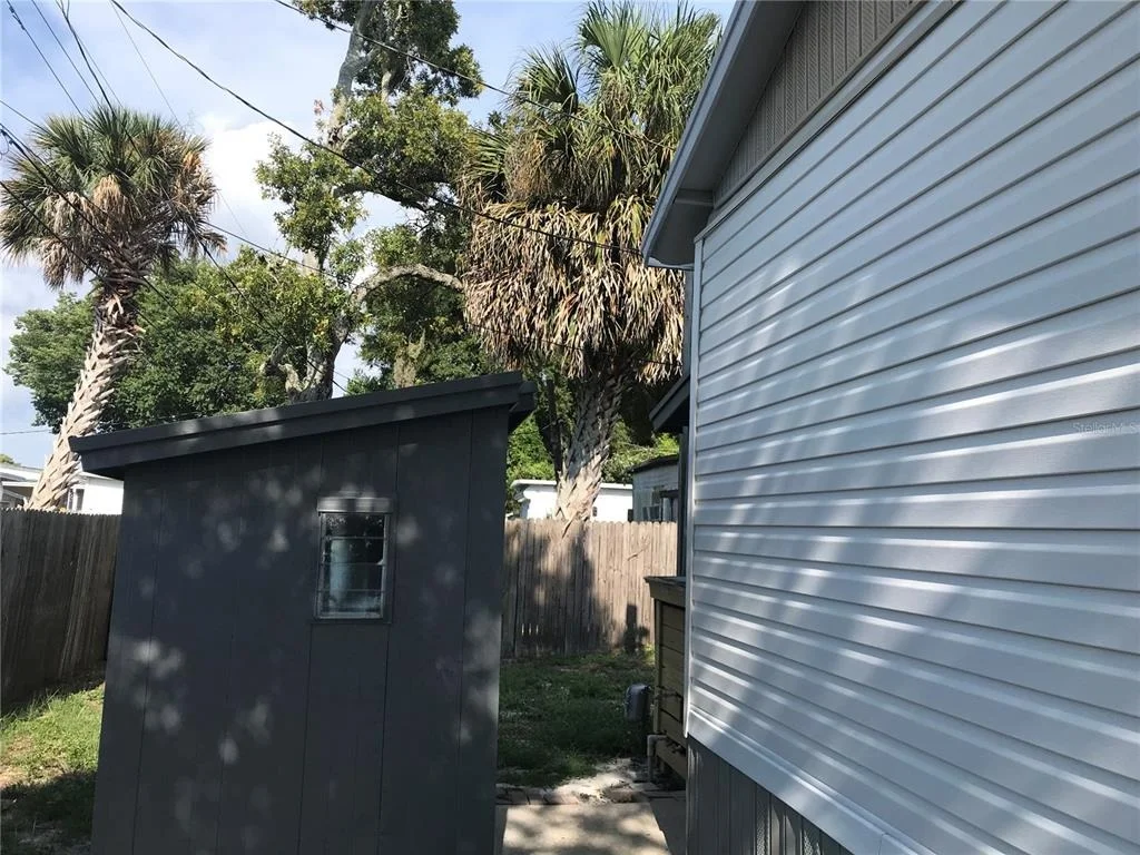 Photo of 7037 LOFTY DRIVE