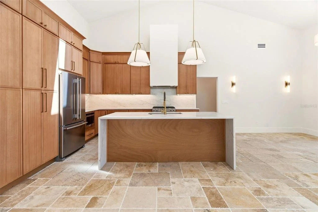 Photo of 8935 JONATHAN MANOR DRIVE