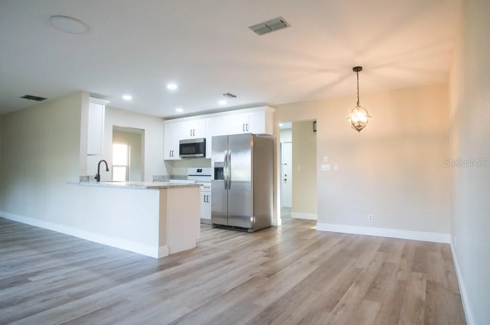 Photo of 1350 GLENGARRY DRIVE