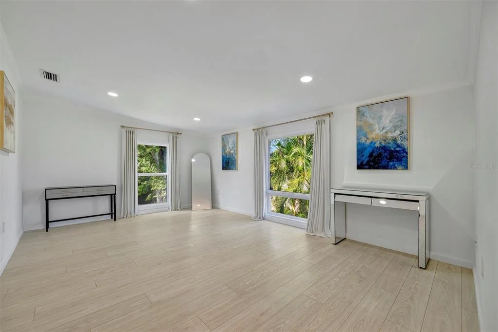 Photo of 403 LONGBOW TRAIL