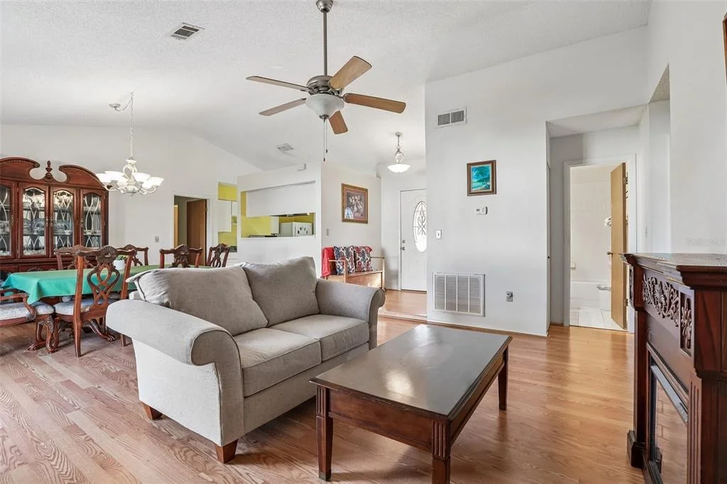 Photo of 3280 AMBASSADOR AVENUE