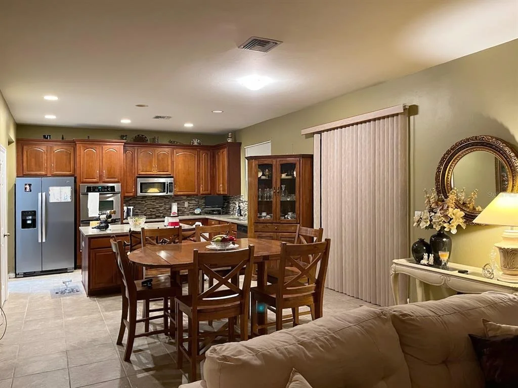Photo of 10025 WINDING RIVER RD