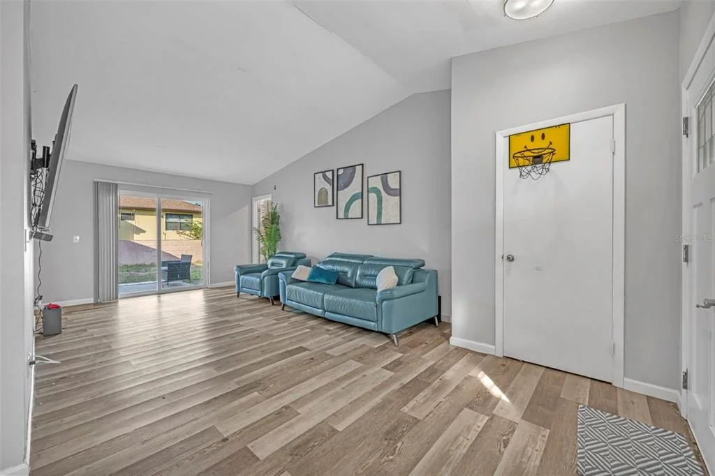 Photo of 15215 SW 39TH CIRCLE