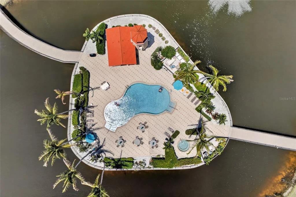 Photo of Unit D at 3336 SUNSET KEY CIRCLE