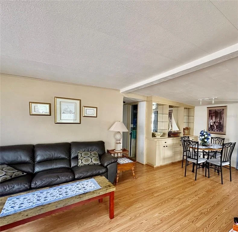 Photo of 603 S GREEN CIRCLE