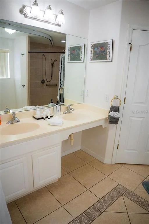 Photo of 416 VISTA LOOP