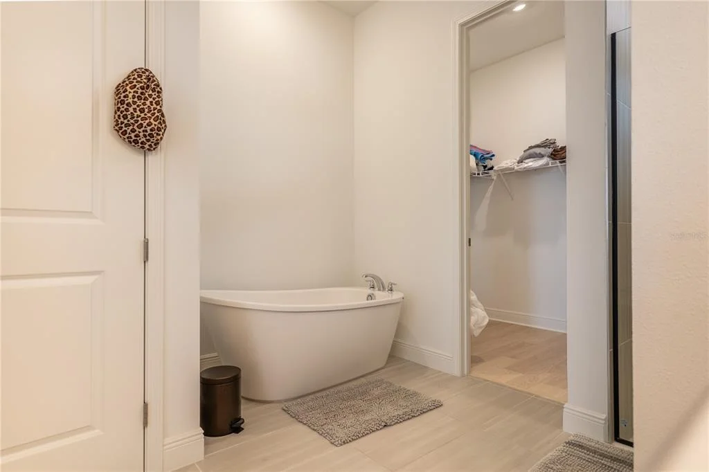 Photo of 10044 BALLAST DRIVE