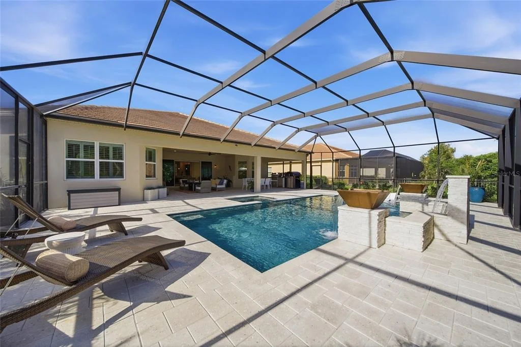 Photo of 2420 COCO PALM CIRCLE