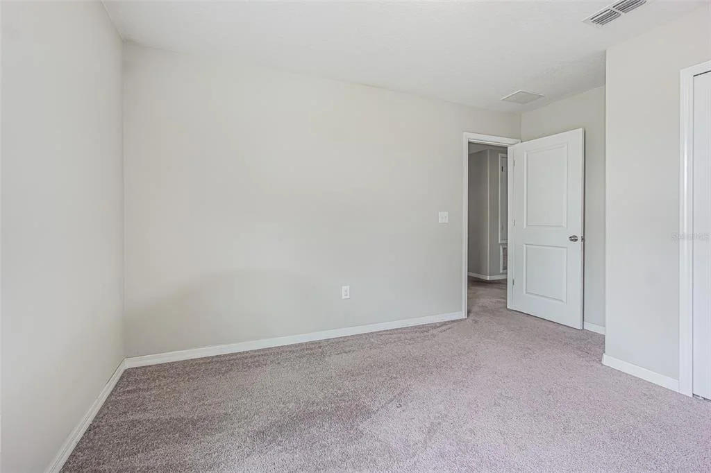 Photo of 17009 PEACEFUL VALLEY DRIVE