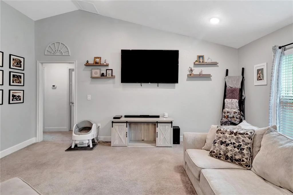 Photo of 8241 SW 132 LOOP