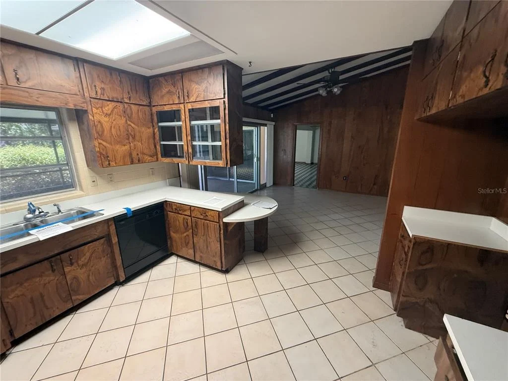Photo of 1015 E MANN ROAD