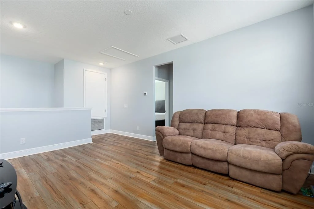 Photo of 995 KARST TREE LANE