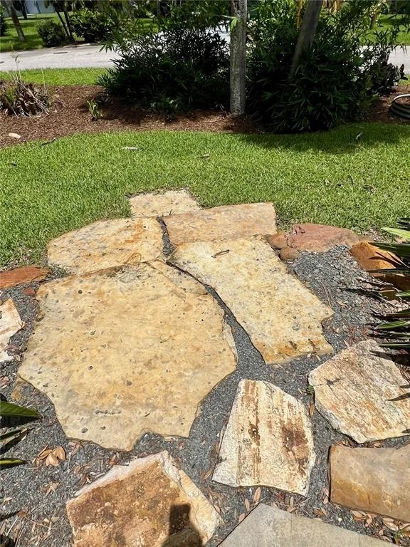 Photo of 1 HARRIS CIRCLE