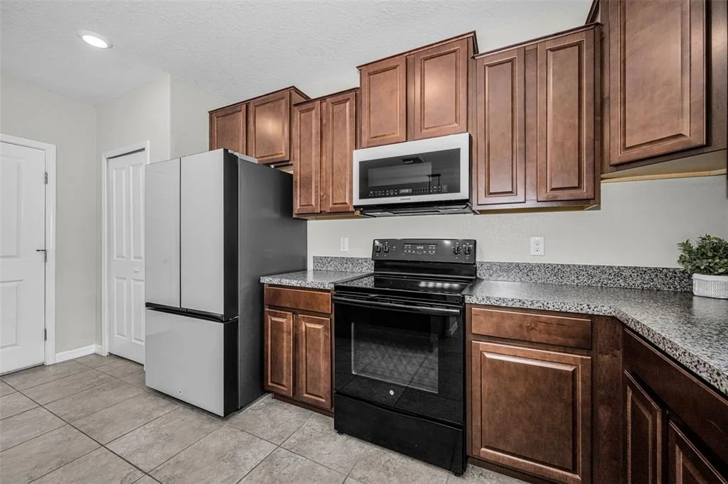 Photo of 6780 EMERALD SPRING LOOP