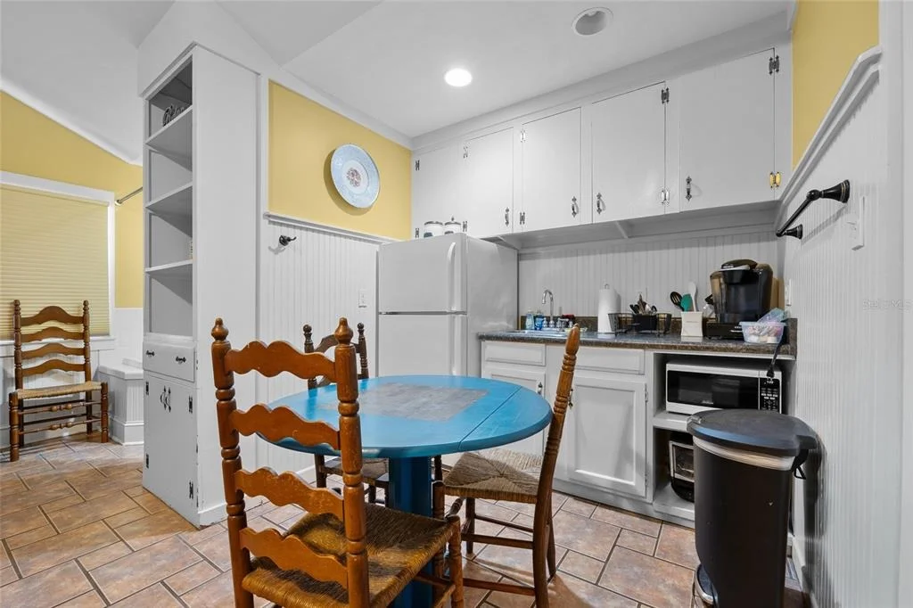 Photo of 205 SE 7TH STREET