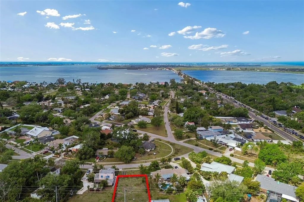 Photo of 603 CASABELLA DRIVE