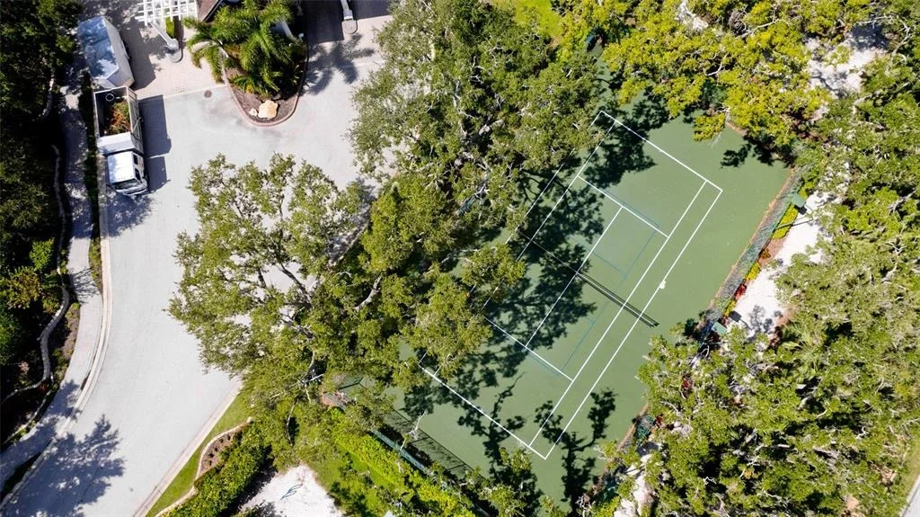 Photo of 540 MAST DRIVE