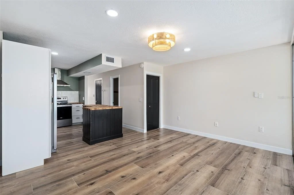 Photo of Unit UT87 at 5500 OCEAN SHORE BOULEVARD