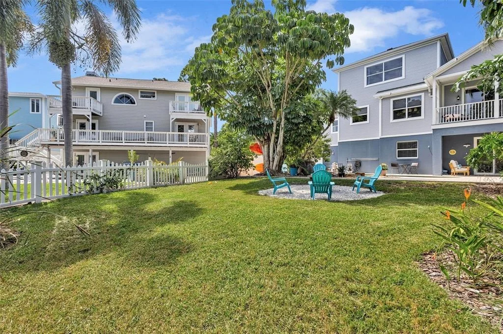 Photo of 760 SOUNDVIEW DRIVE