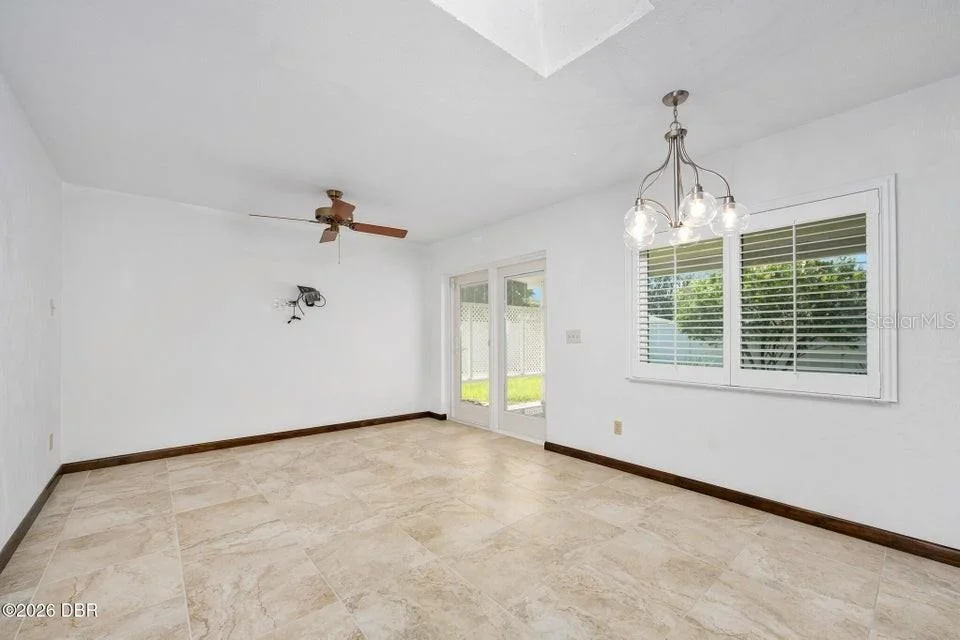 Photo of 20 MAYFIELD CIRCLE