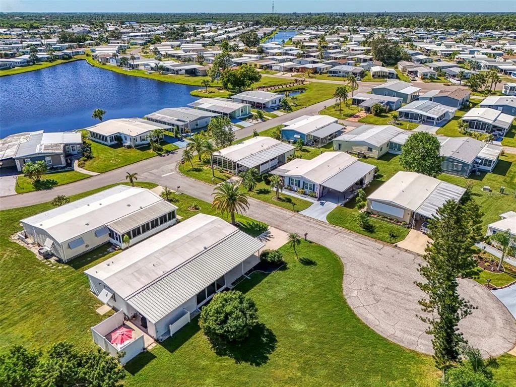 Photo of 49 COMPASS POINT