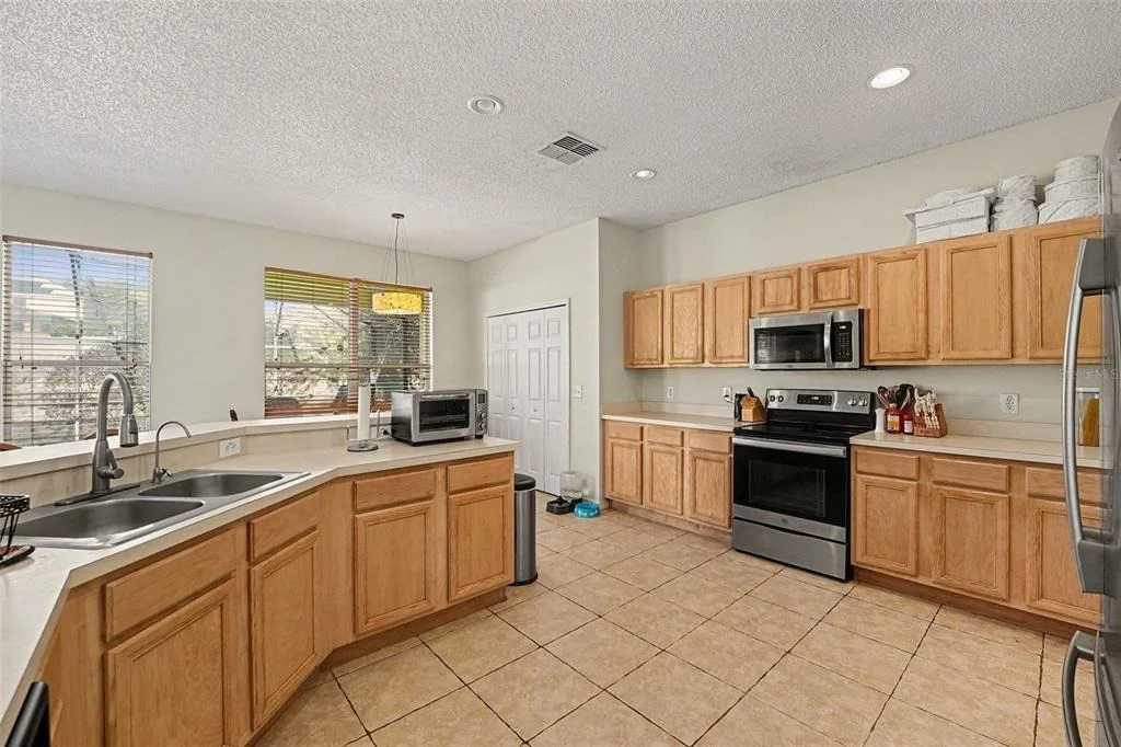 Photo of 8520 LA ISLA DRIVE