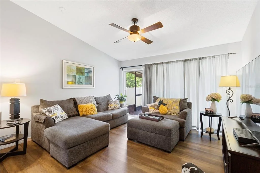Photo of 2220 MARSHALL DRIVE