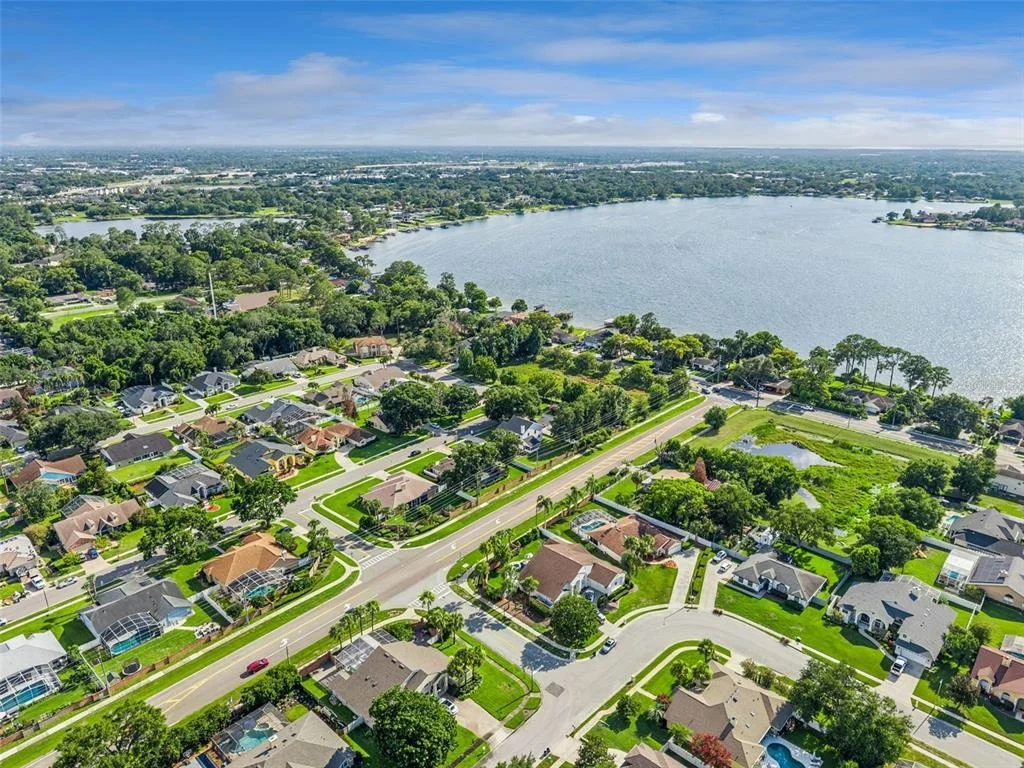 Photo of 1458 ROYAL CIRCLE