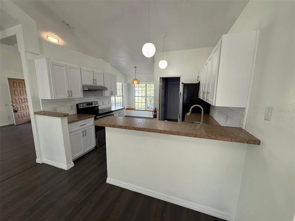 Photo of 13102 LINDEN DRIVE