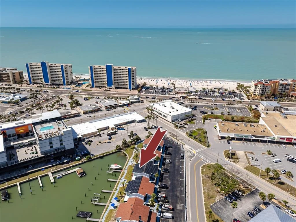 Photo of Unit H at 159 MEDALLION BOULEVARD