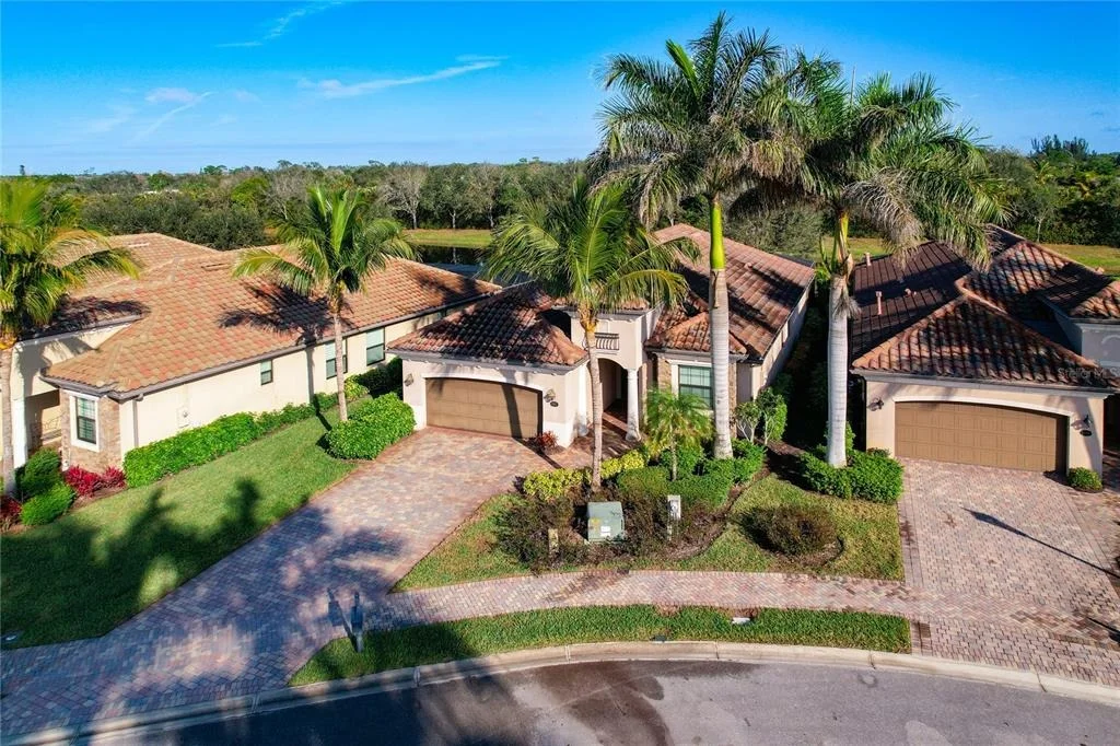 Photo of 2902 AVIAMAR CIRCLE