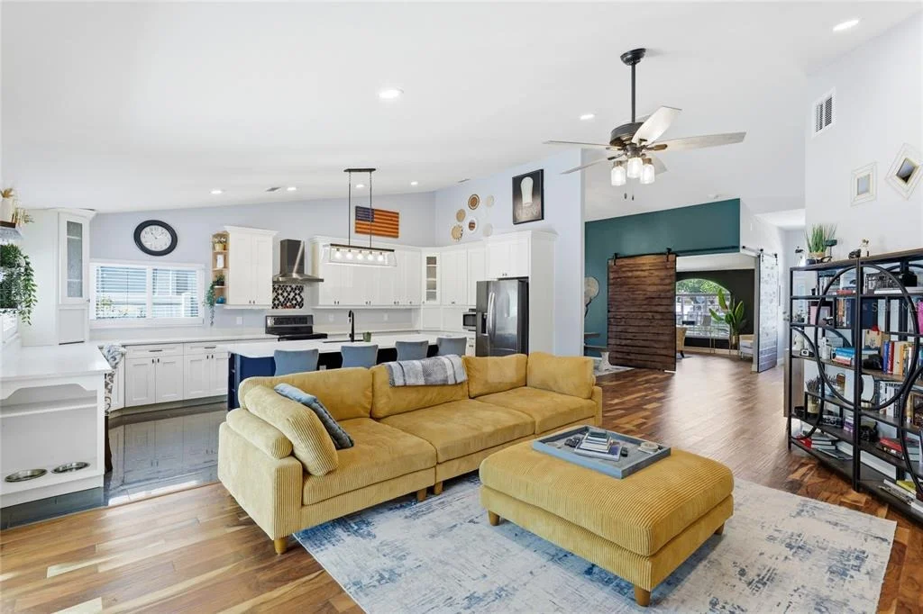 Photo of 10810 SAILBROOKE DRIVE
