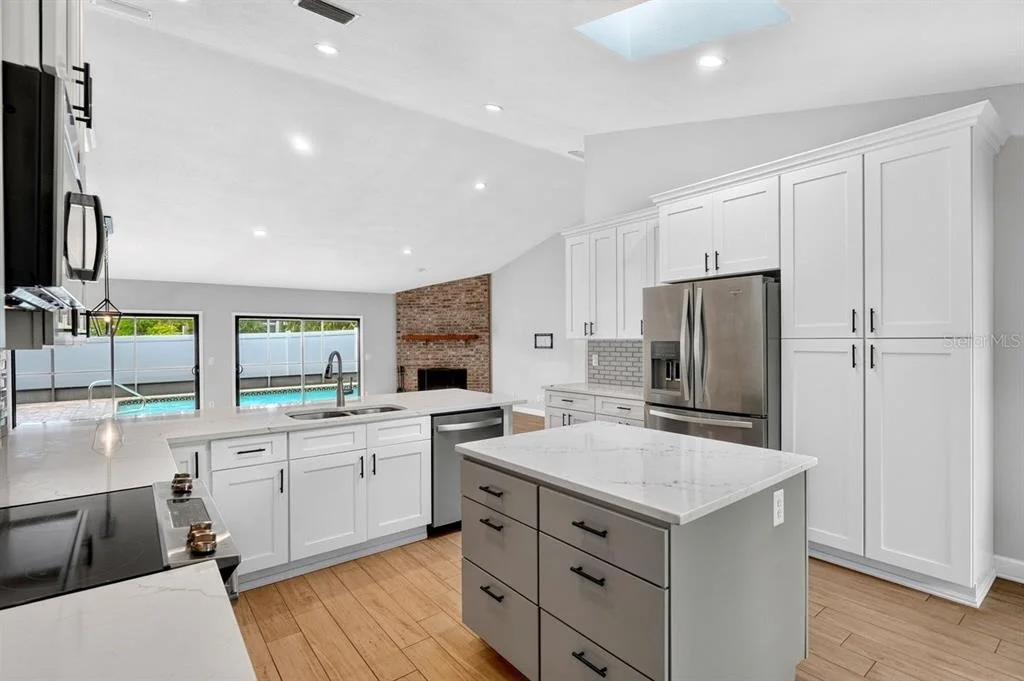 Photo of 3 FOX HOLLOW DRIVE