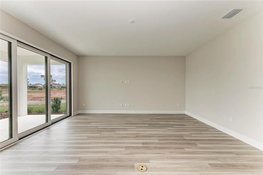 Photo of 13718 HEARTWOOD WAY