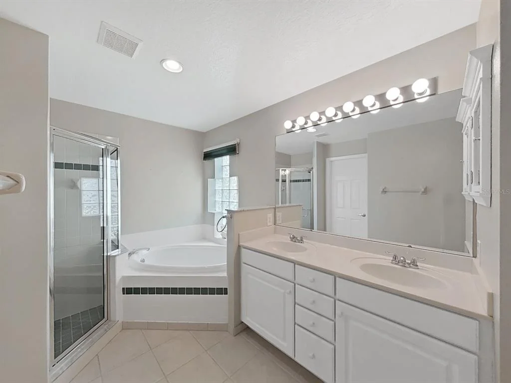 Photo of 6122 GENTLE BEN CIRCLE