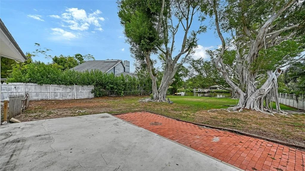 Photo of 2103 LUSITANIA DRIVE