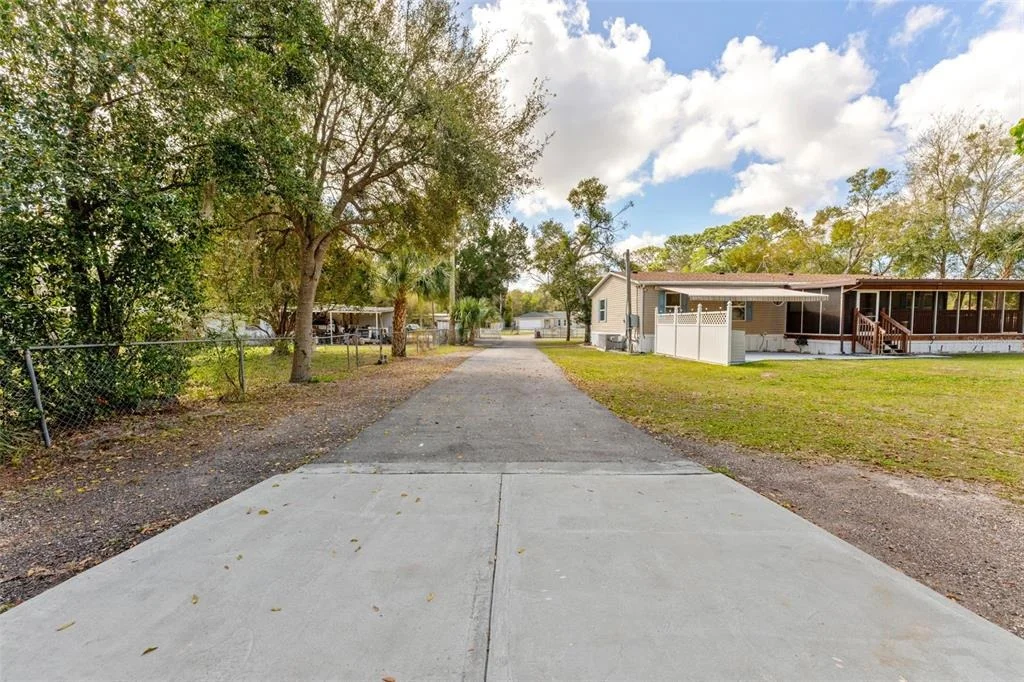 Photo of 9633 JIM STREET