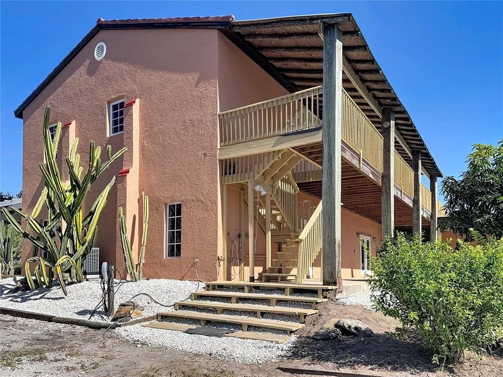 Photo of 19600 E STATE ROAD 64
