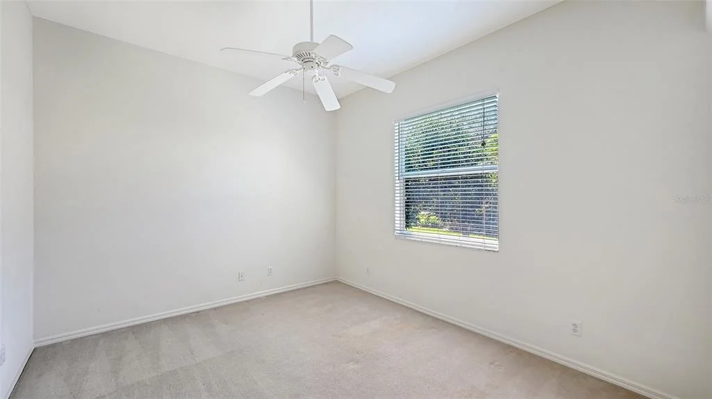 Photo of 335 PARK TRACE BOULEVARD