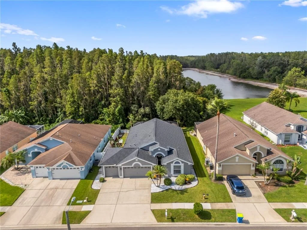 Photo of 30923 IVERSON DRIVE