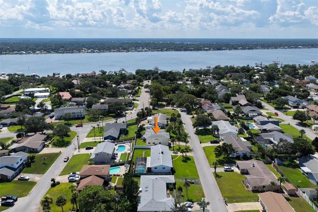 Photo of 76 BANYAN DRIVE